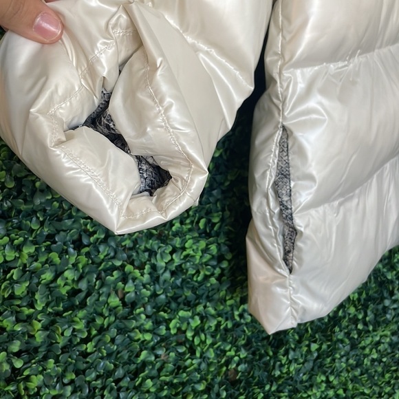 Sandy Liang x Target white cream puffer jacket designer trend M - Picture 8 of 10